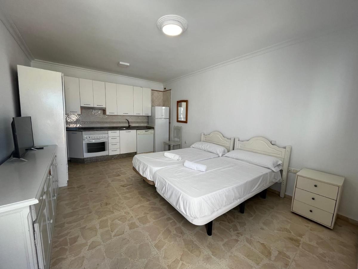 Hostel Conil Коніль-де-ла-Фронтера Екстер'єр фото